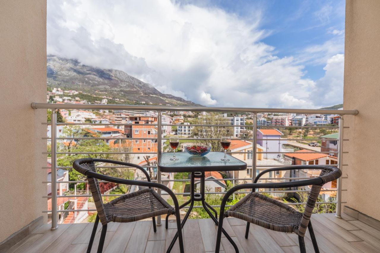 Apartments Dobra Voda Phòng bức ảnh