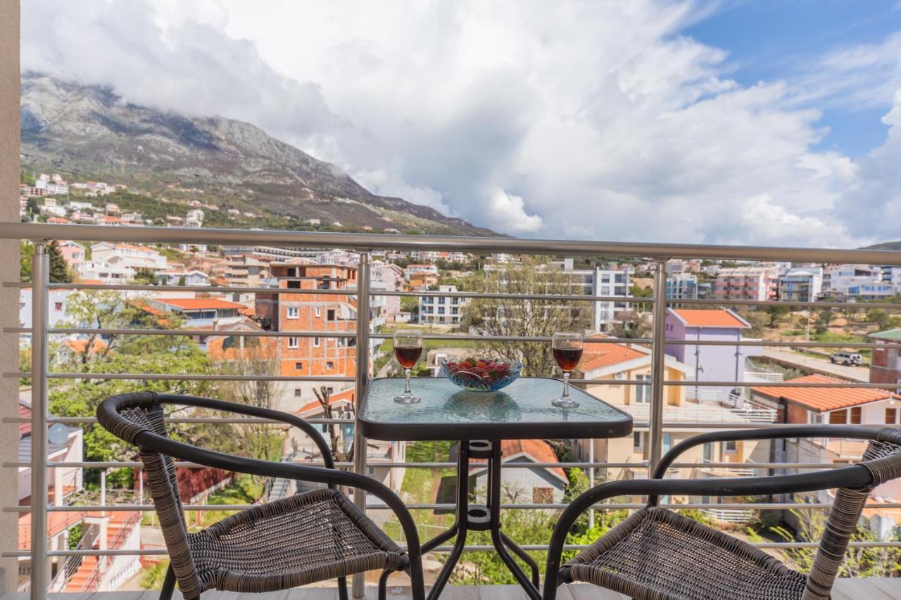 Apartments Dobra Voda Ngoại thất bức ảnh