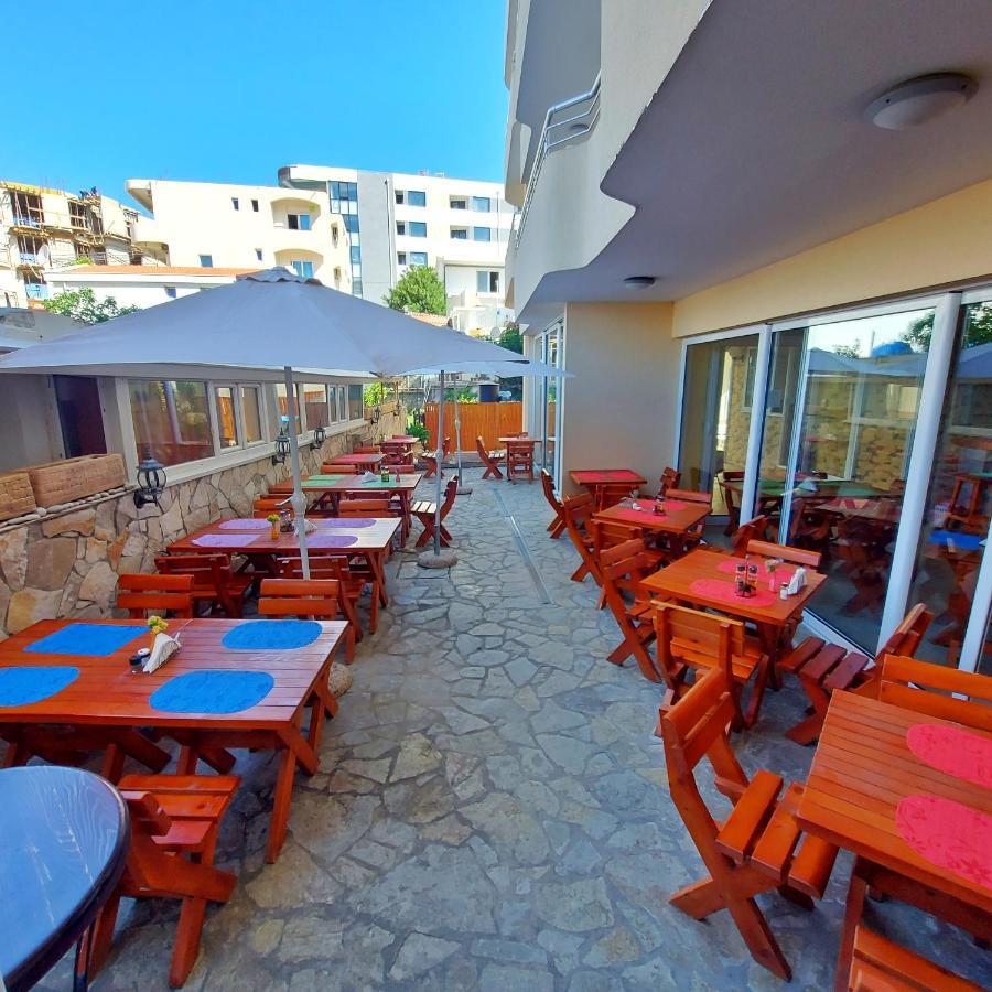 Apartments Dobra Voda Ngoại thất bức ảnh