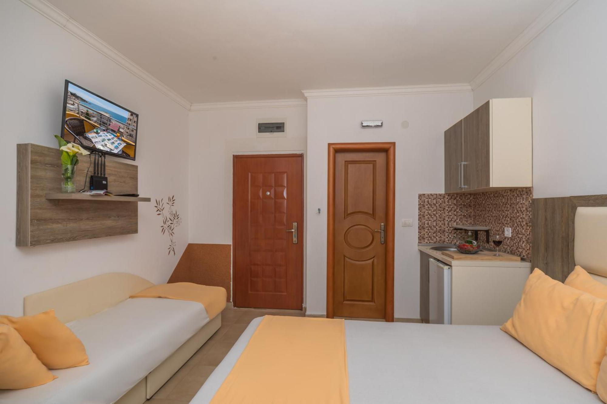 Apartments Dobra Voda Phòng bức ảnh