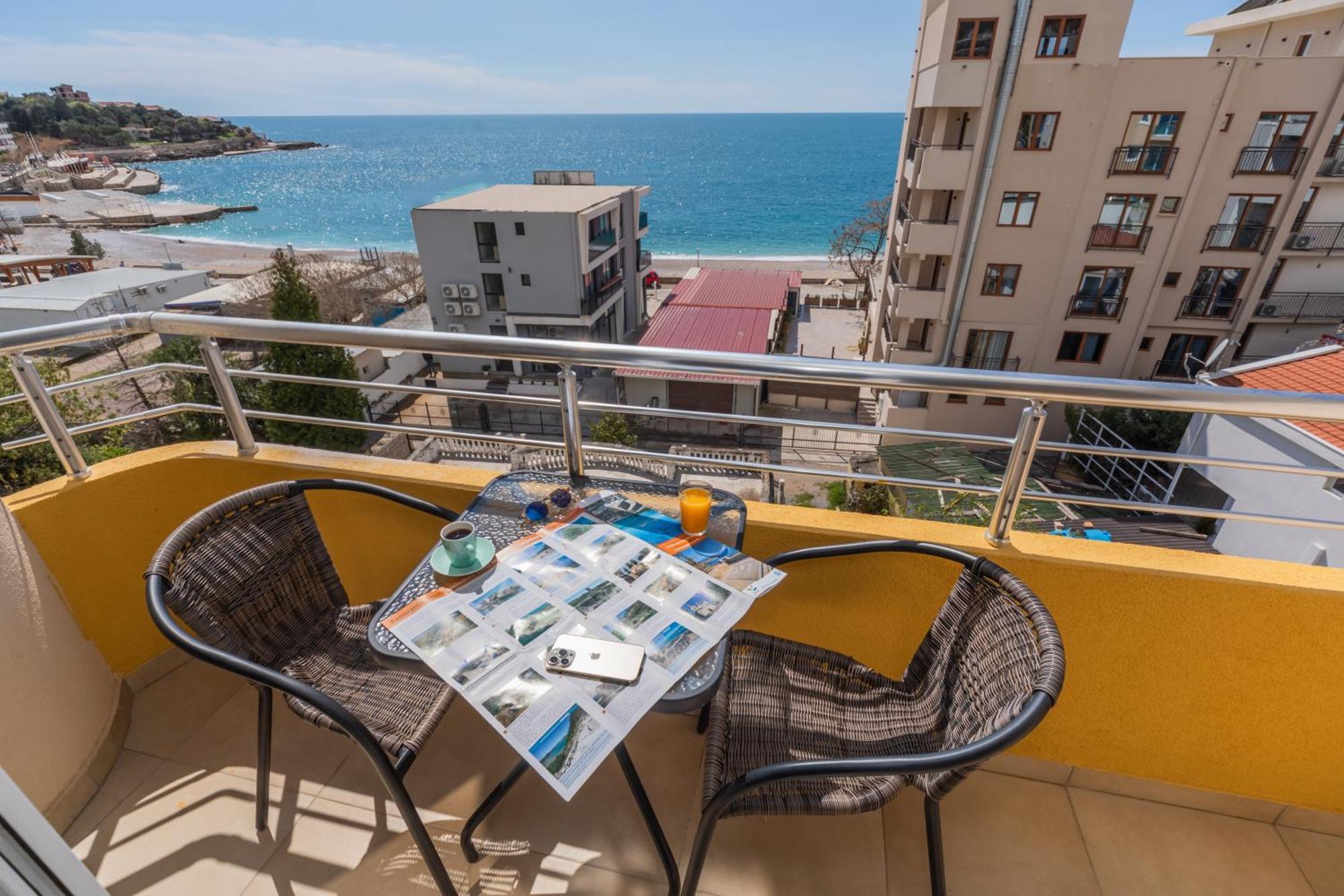 Apartments Dobra Voda Phòng bức ảnh