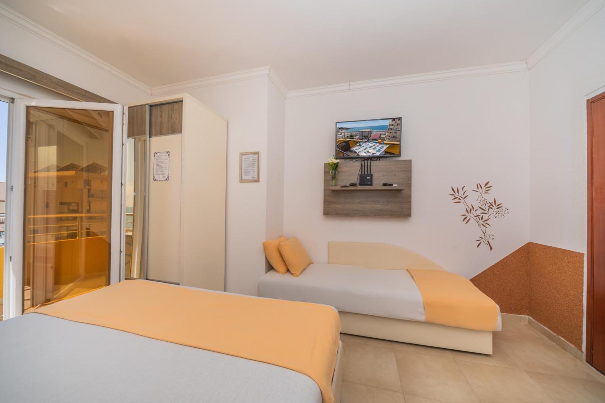 Apartments Dobra Voda Phòng bức ảnh