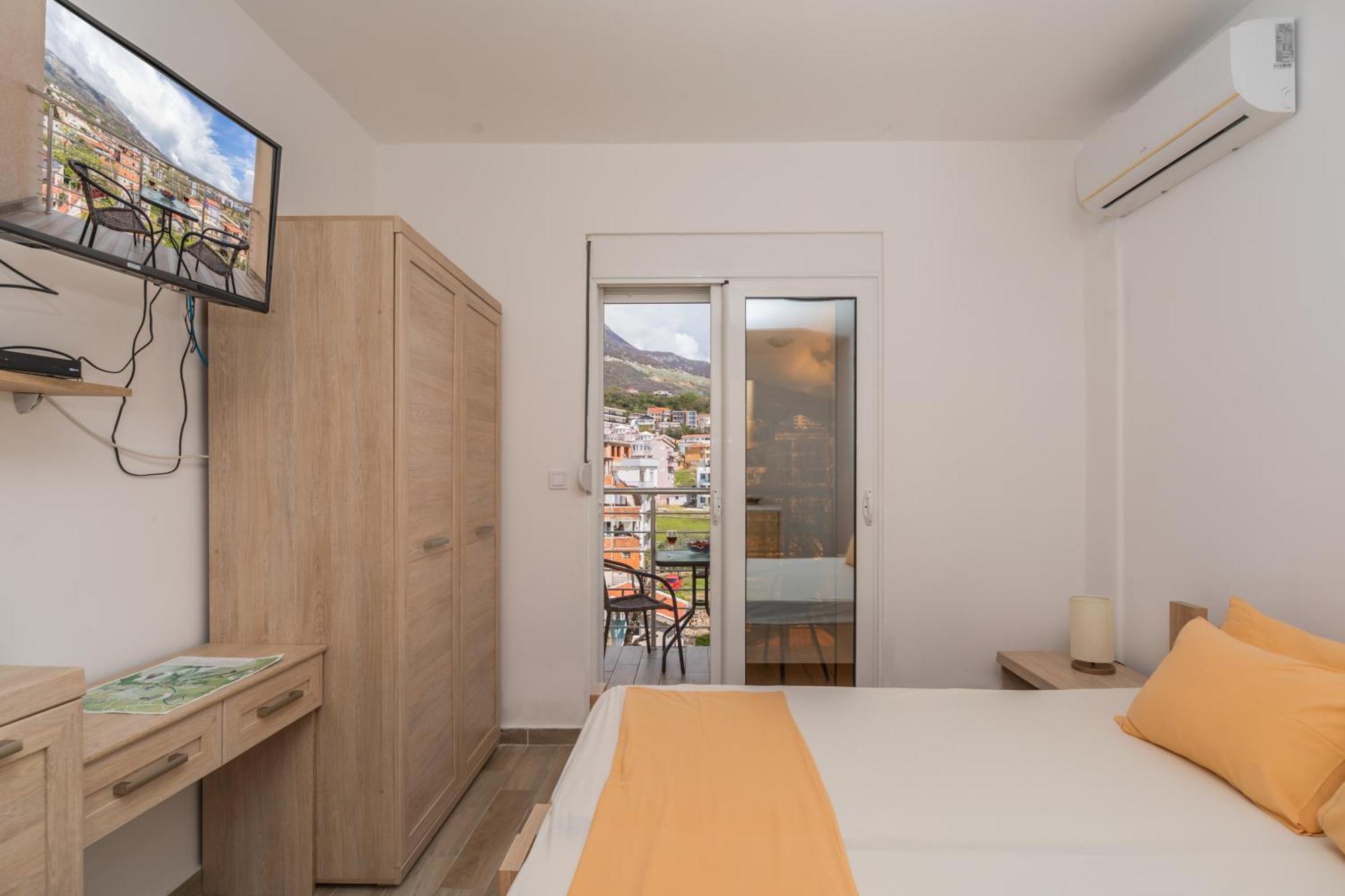 Apartments Dobra Voda Phòng bức ảnh