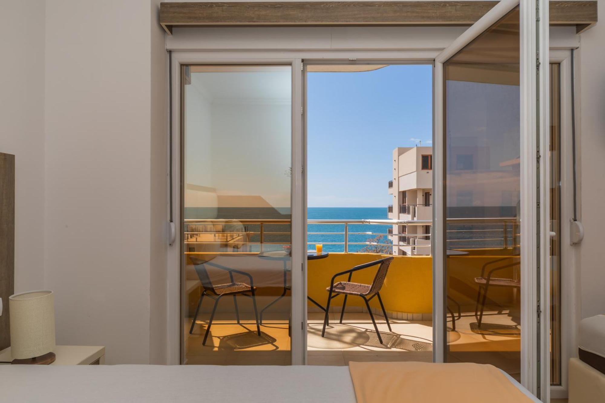 Apartments Dobra Voda Phòng bức ảnh