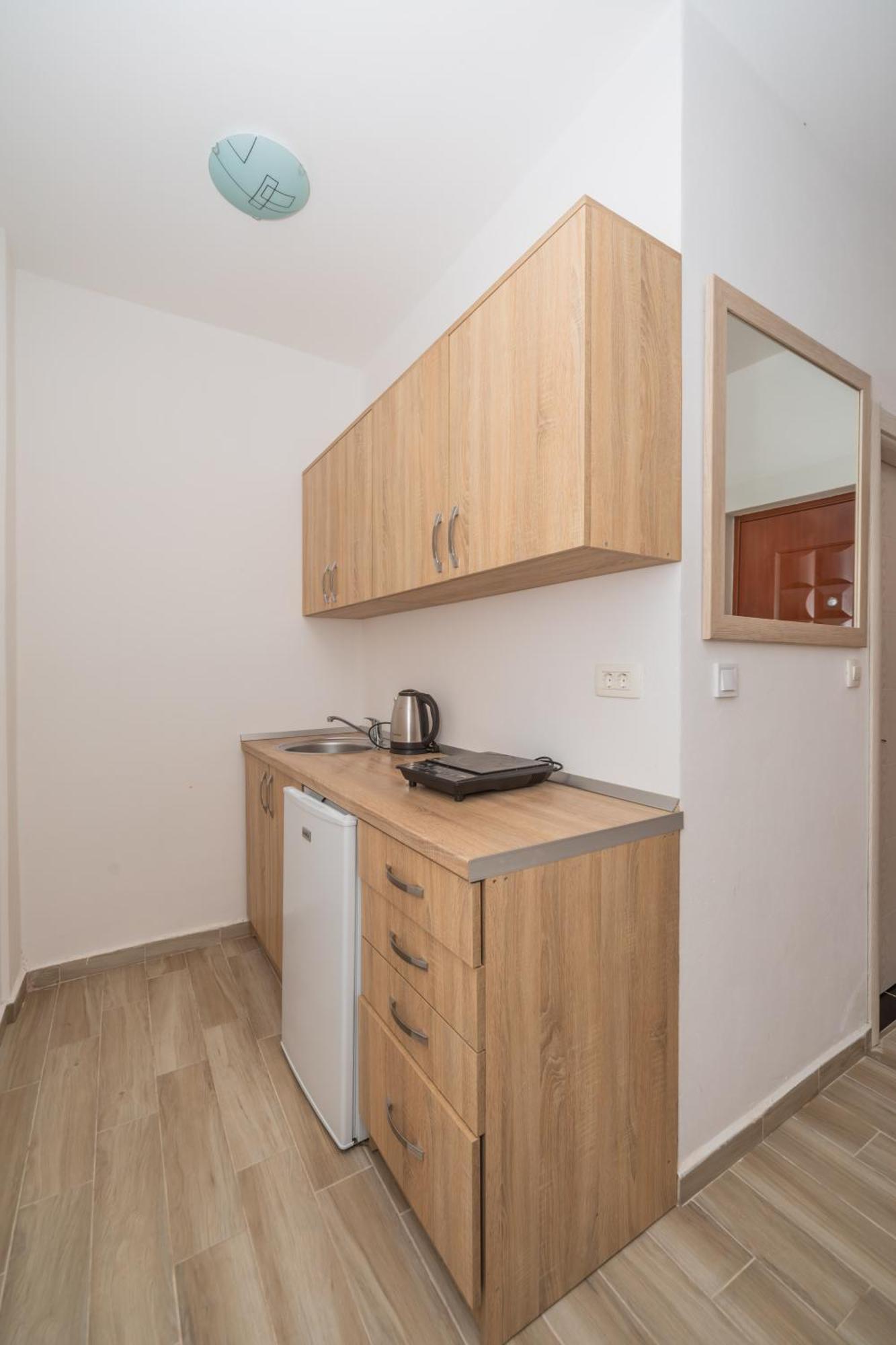 Apartments Dobra Voda Phòng bức ảnh